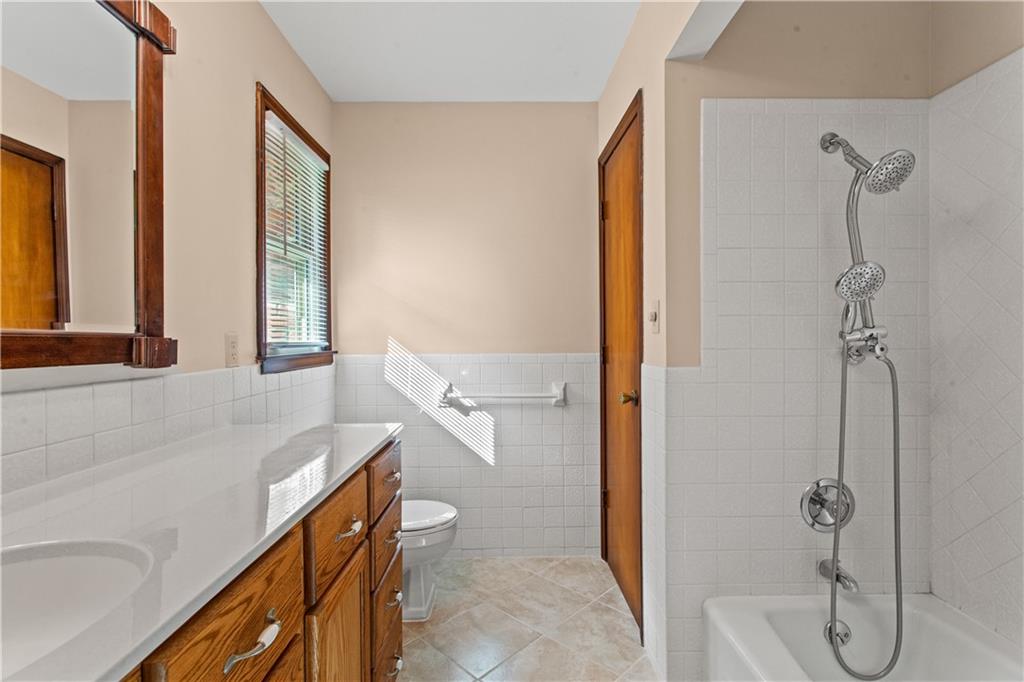 822 Dickinson Road Independence, MO 64050 - Photo 44 of 94