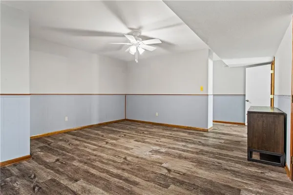 $1,300,000 | 822 Dickinson Road, Independence, MO 64050