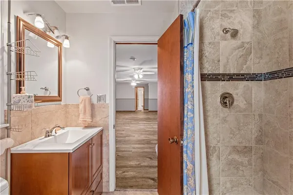 $1,300,000 | 822 Dickinson Road, Independence, MO 64050