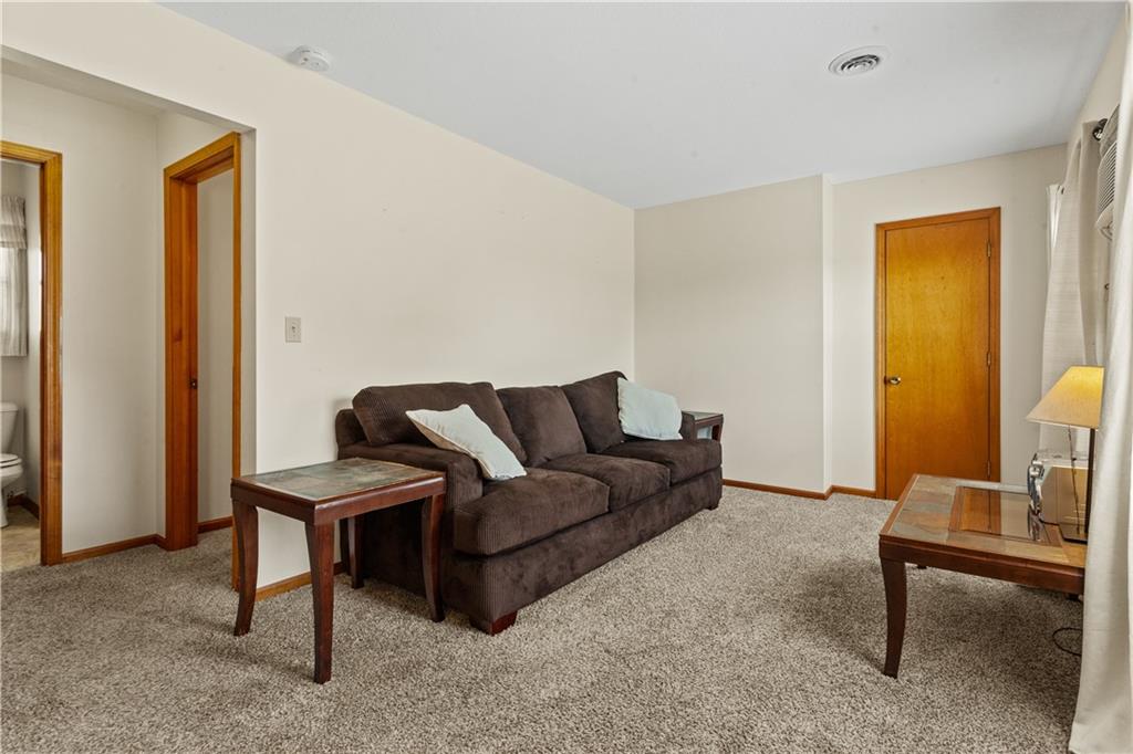 822 Dickinson Road Independence, MO 64050 - Photo 68 of 94