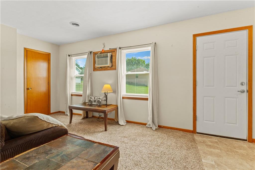 822 Dickinson Road Independence, MO 64050 - Photo 69 of 94