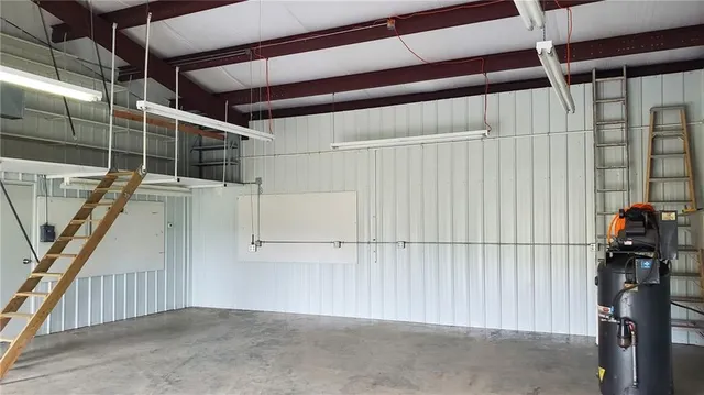 $1,400,000 | 822 Dickinson Road, Independence, MO 64050