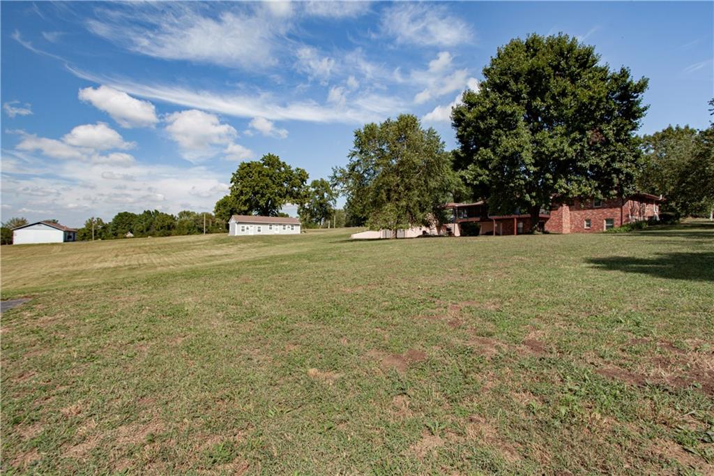 822 Dickinson Road Independence, MO 64050 - Photo 86 of 94