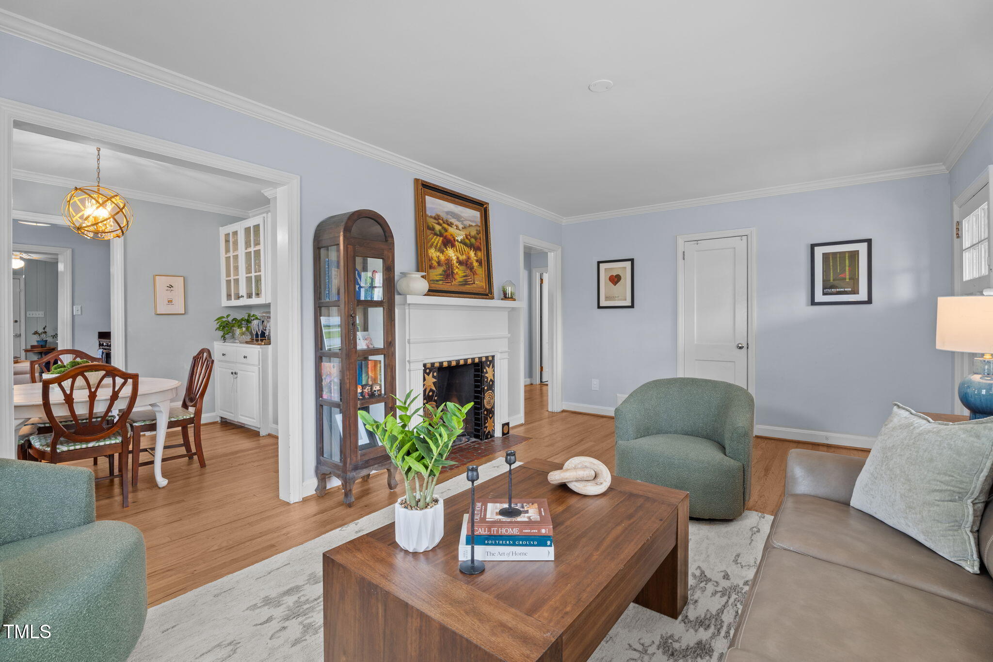 2918 Oberlin Road Raleigh, NC 27608 - Photo 6 of 26 8-web-or-mls-DSC05535 copy