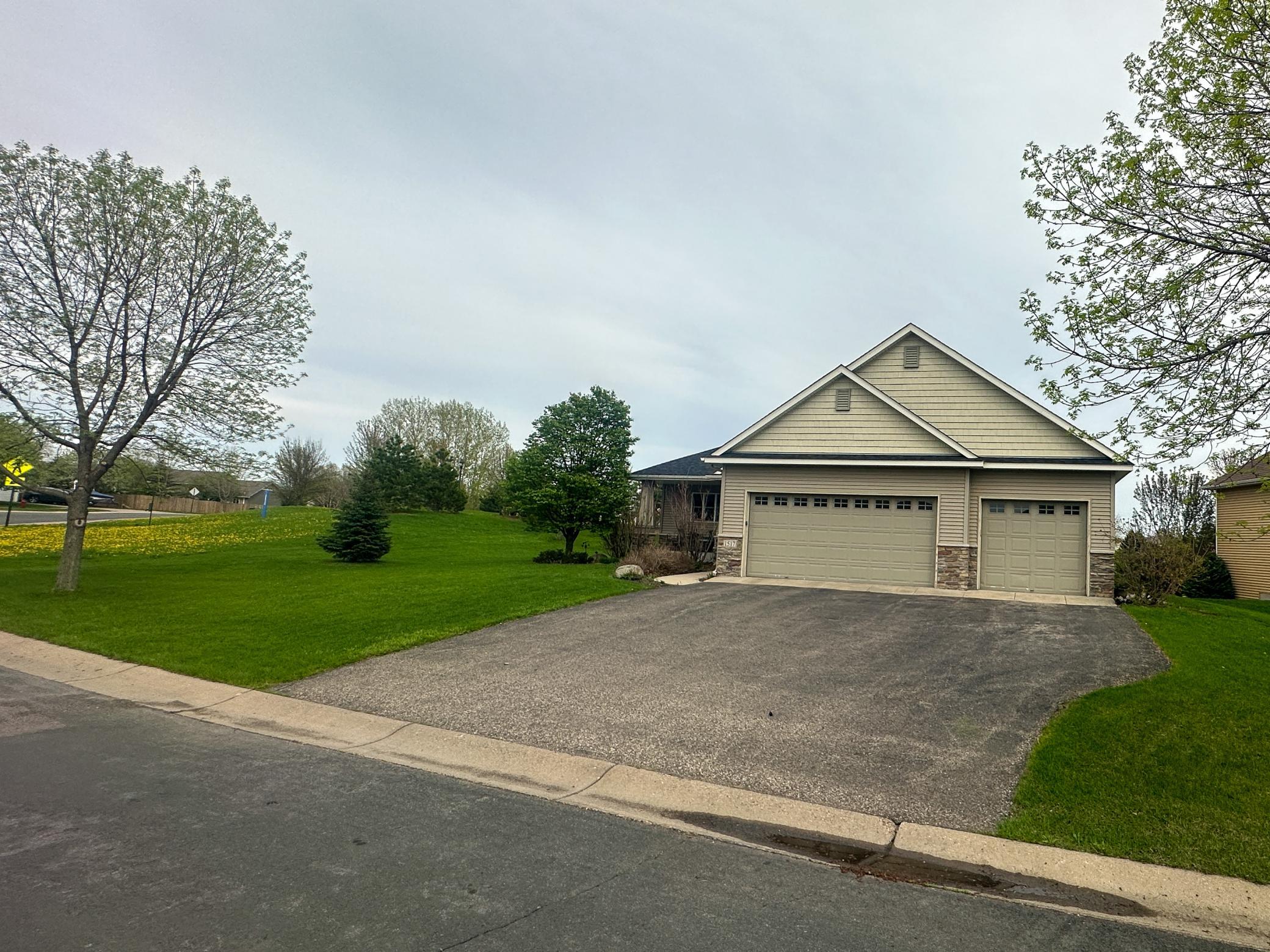 1517 Sparrow Road Waconia, MN 55387 - Photo 1 of 3 Gallery Image 1