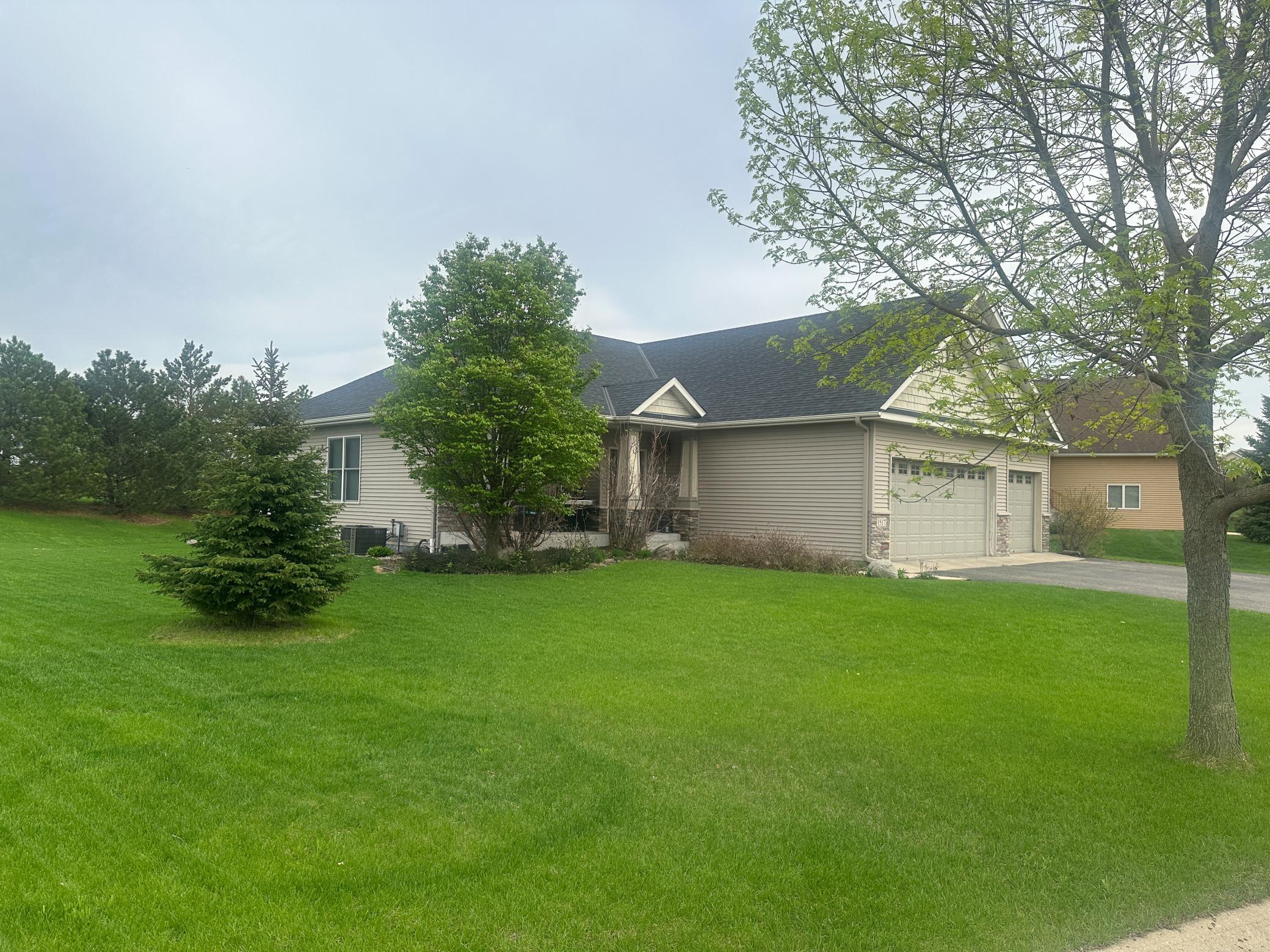 1517 Sparrow Road Waconia, MN 55387 - Photo 3 of 3 Gallery Image 3