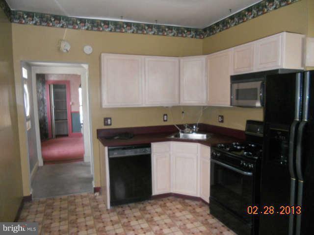 3502 Denison Road Baltimore, MD 21215 - Photo 5 of 14 Kitchen
