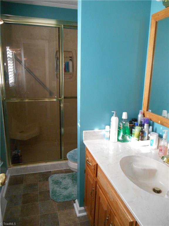 1094 Smith Road Mount Airy, NC 27030 - Photo 8 of 19 Gallery Image 8