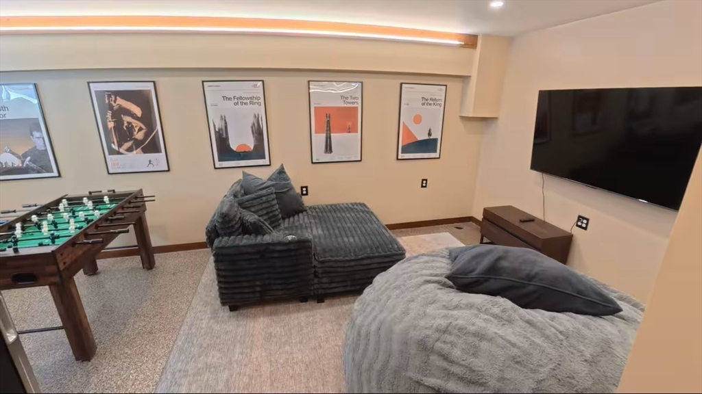 64 Newcomb Road, Unit FURNISHED Stoneham, MA 02180 - Photo 22 of 29