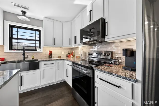 $595,000 | 2566 Watson Road, Park Hills, MO 63601