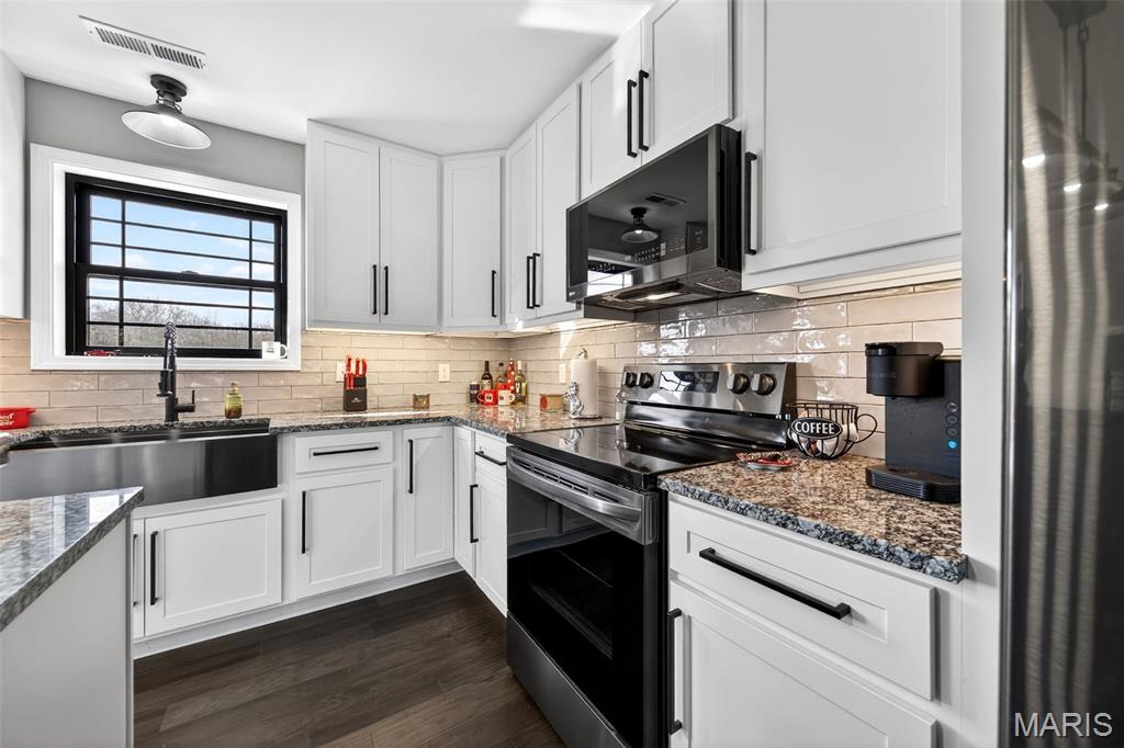 2566 Watson Road Park Hills, MO 63601 - Photo 11 of 40