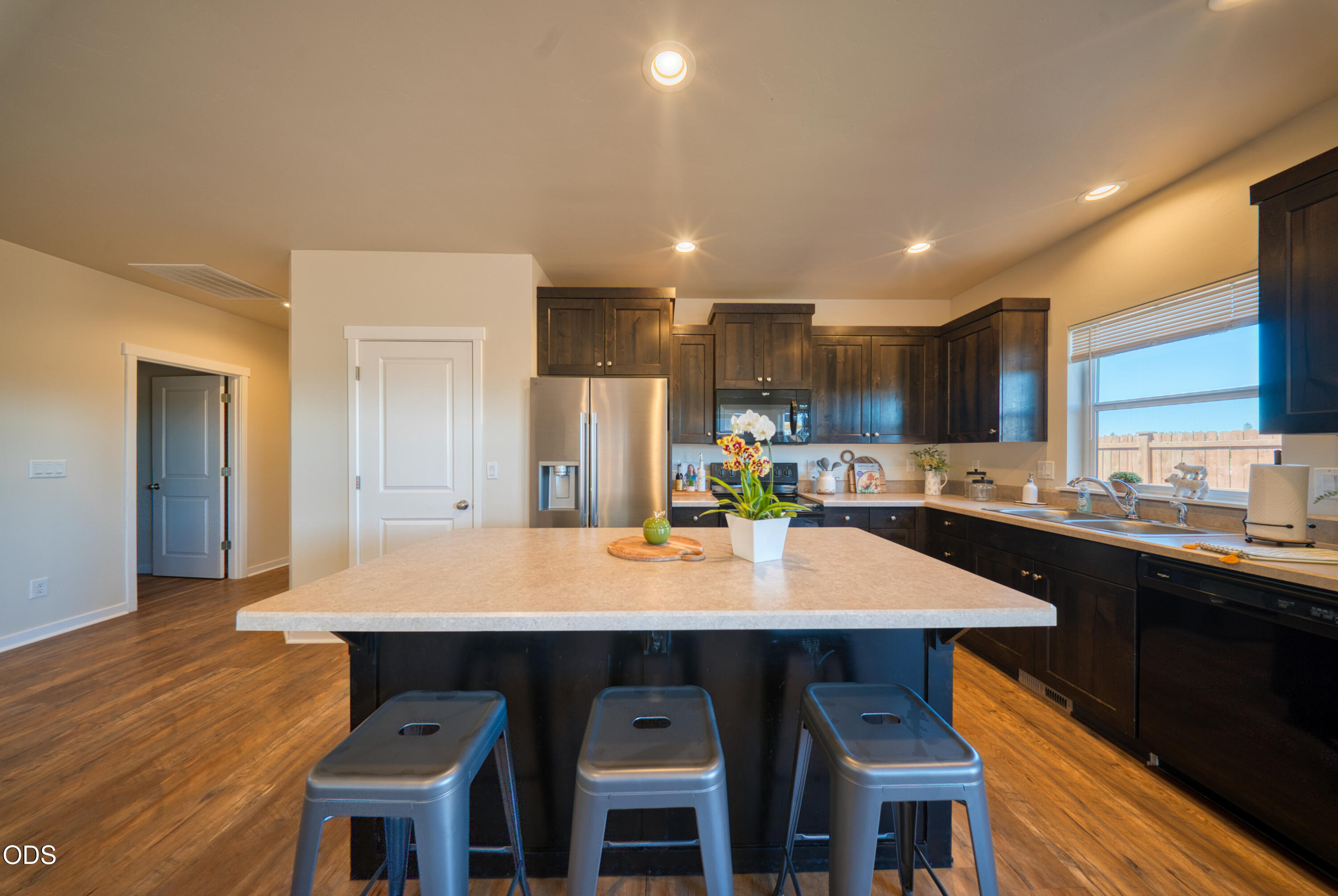 51227 Riley Lane La Pine, OR 97739 - Photo 11 of 53