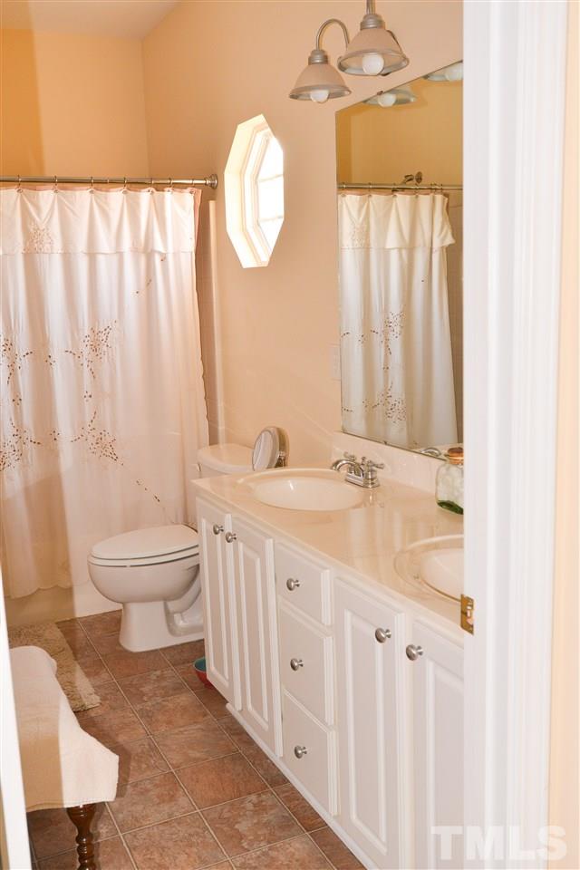 705 Glen Road, Unit 101 Garner, NC 27529 - Photo 15 of 24 Gallery Image 15