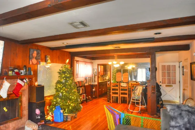 $1,250,000 | 5831 Riverton Avenue, North Hollywood, CA 91601