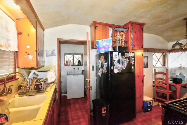 $1,250,000 | 5831 Riverton Avenue, North Hollywood, CA 91601