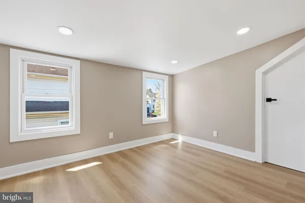 $469,900 | 103 Center Avenue, Willow Grove, PA 19090