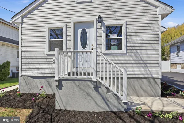 $469,900 | 103 Center Avenue, Willow Grove, PA 19090