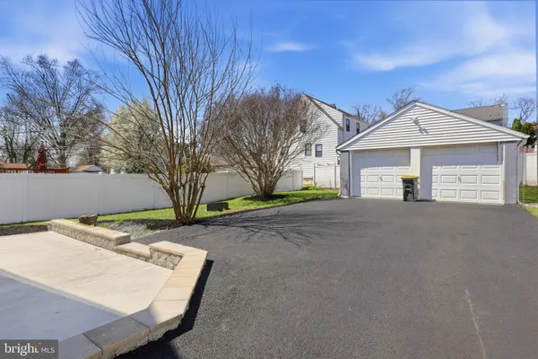 $469,900 | 103 Center Avenue, Willow Grove, PA 19090