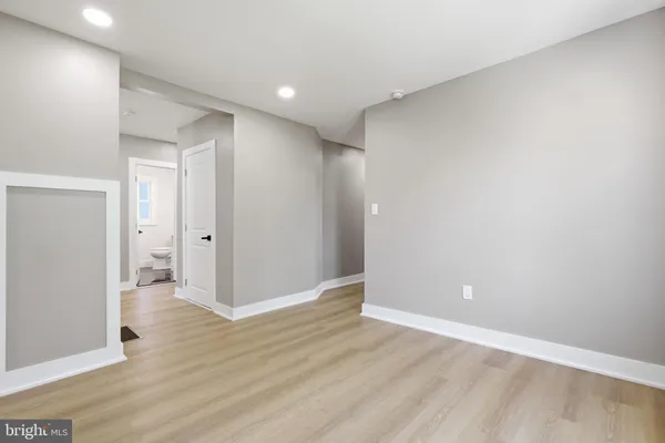 $469,900 | 103 Center Avenue, Willow Grove, PA 19090