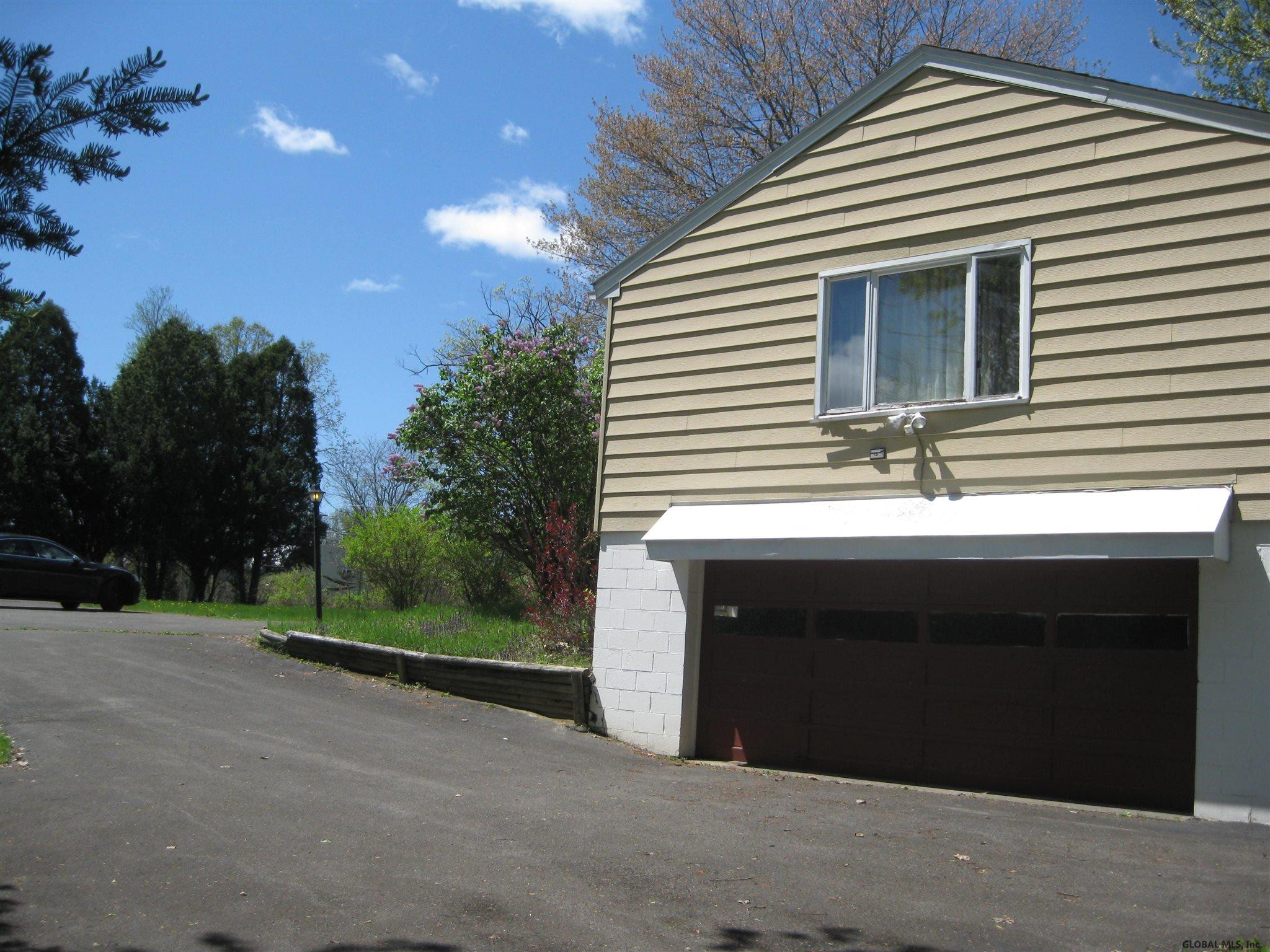 165 A Troy-Schenectady Road Colonie, NY 12189 - Photo 5 of 34 Photo 5