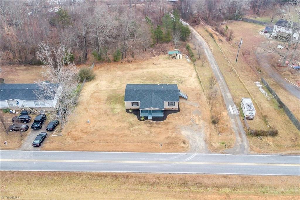 191 Guest Road Pelham, NC 27311 - Photo 3 of 31 Gallery Image 3
