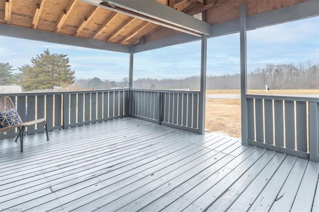 191 Guest Road Pelham, NC 27311 - Photo 6 of 31 Gallery Image 6