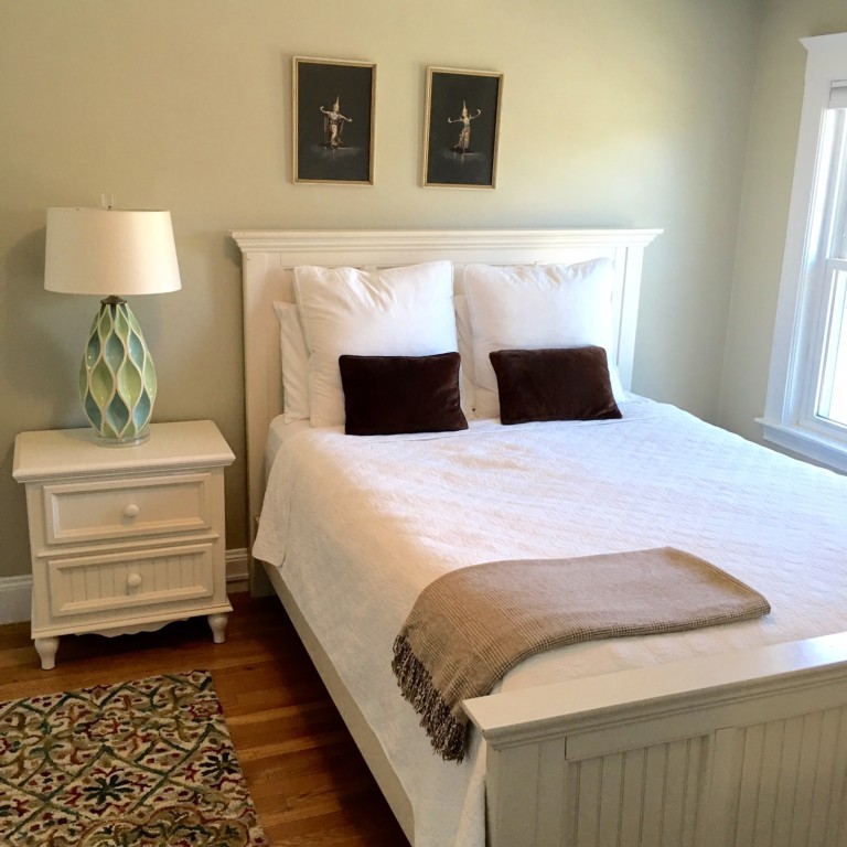 1051 Brook Road Milton, MA 02186 - Photo 4 of 6