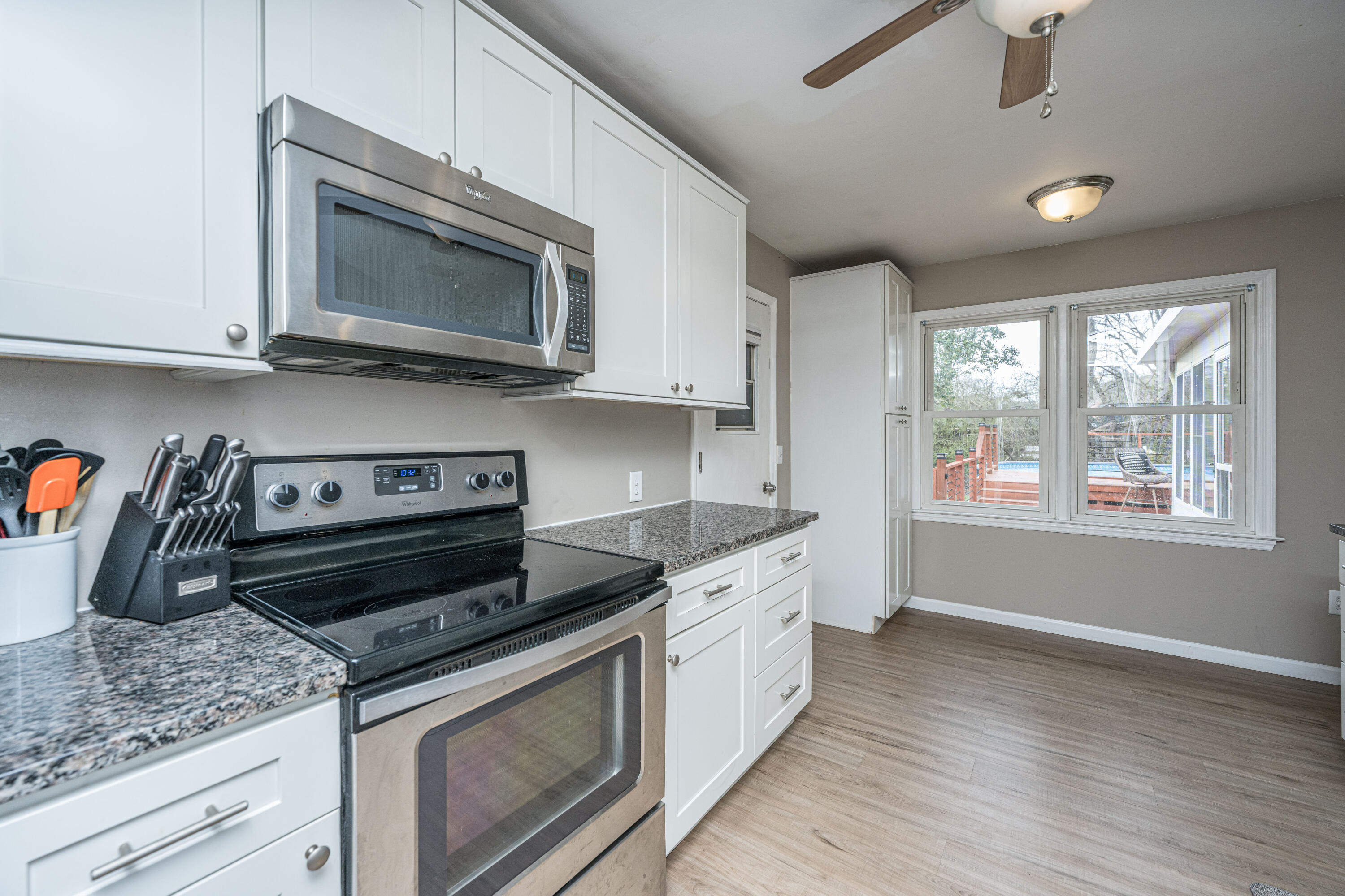 210 Jimbo Road Summerville, SC 29485 - Photo 19 of 57 210JimboRd020