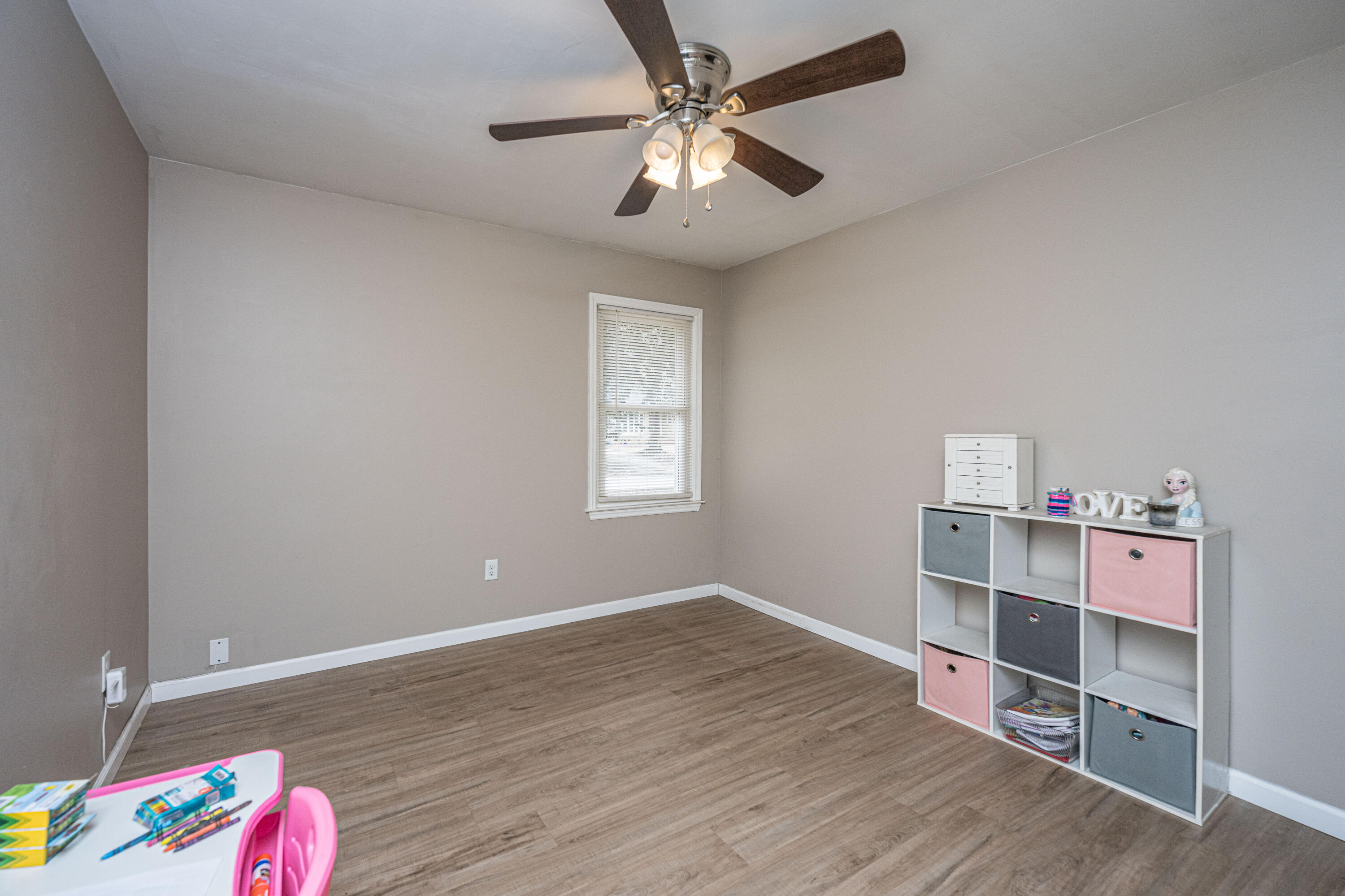 210 Jimbo Road Summerville, SC 29485 - Photo 32 of 57 210JimboRd033