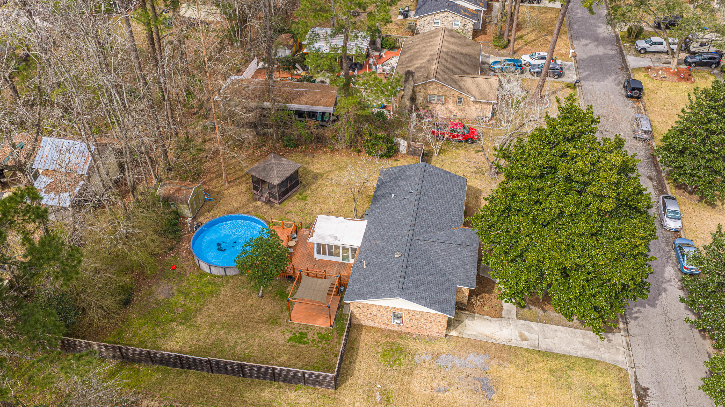 210 Jimbo Road Summerville, SC 29485 - Photo 5 of 57 210JimboRd054