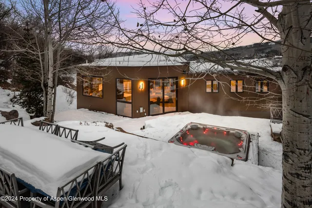 a view of outdoor space yard and patio