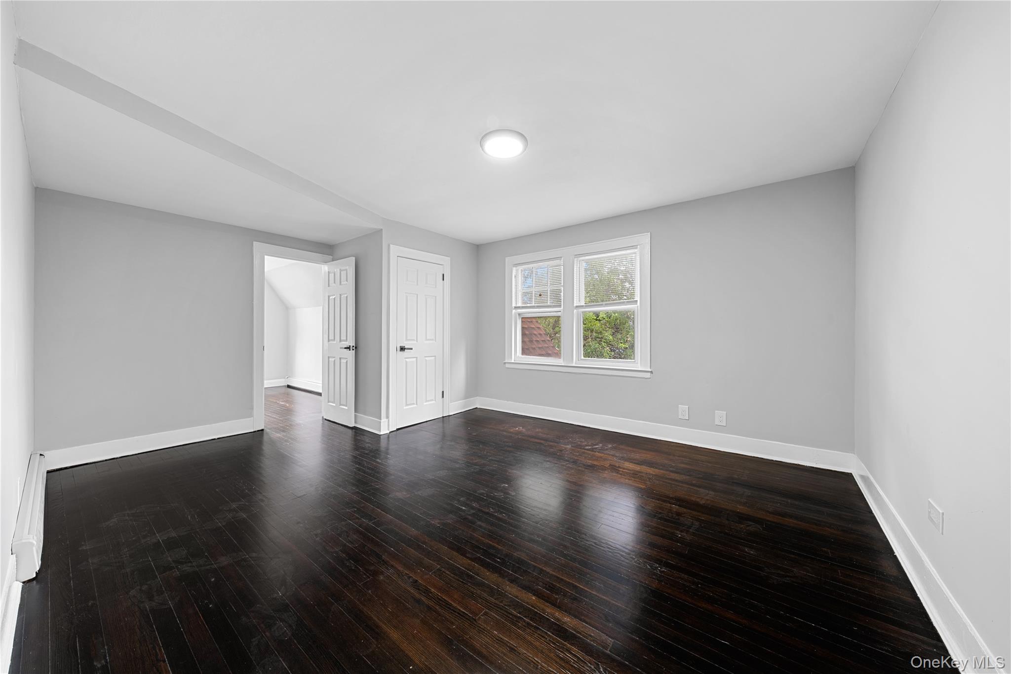116 Meadowbrook Road Hempstead, NY 11550 - Photo 20 of 32