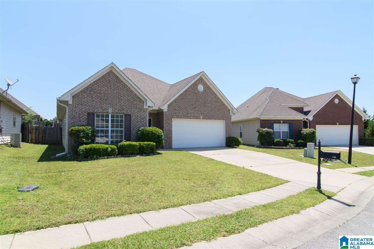 109 Grant Circle Calera, AL 35040 - Photo 2 of 38