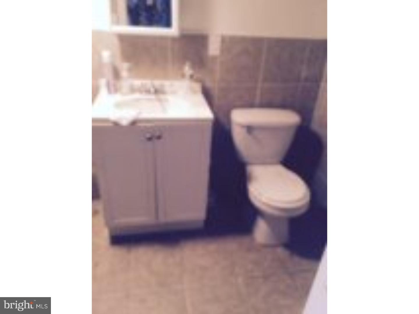243 Rocklyn Road Upper Darby, PA 19082 - Photo 11 of 21