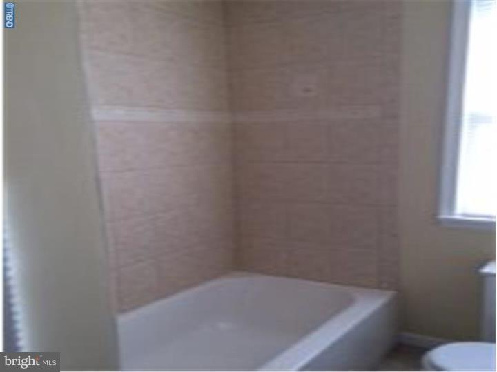 243 Rocklyn Road Upper Darby, PA 19082 - Photo 15 of 21