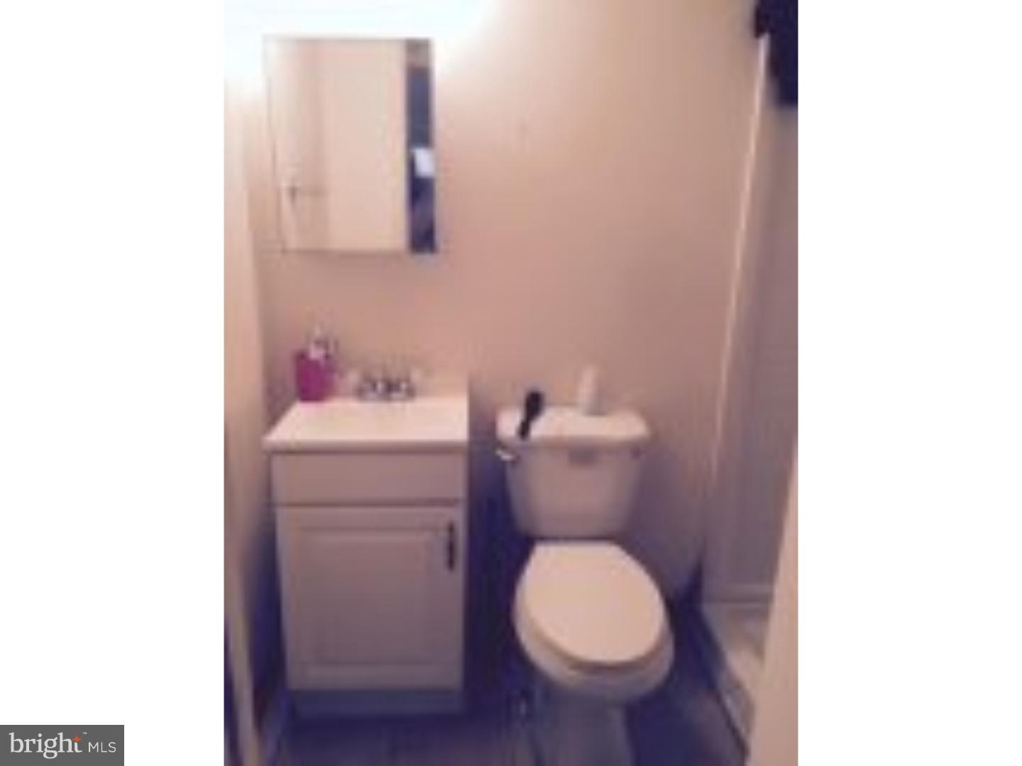 243 Rocklyn Road Upper Darby, PA 19082 - Photo 18 of 21