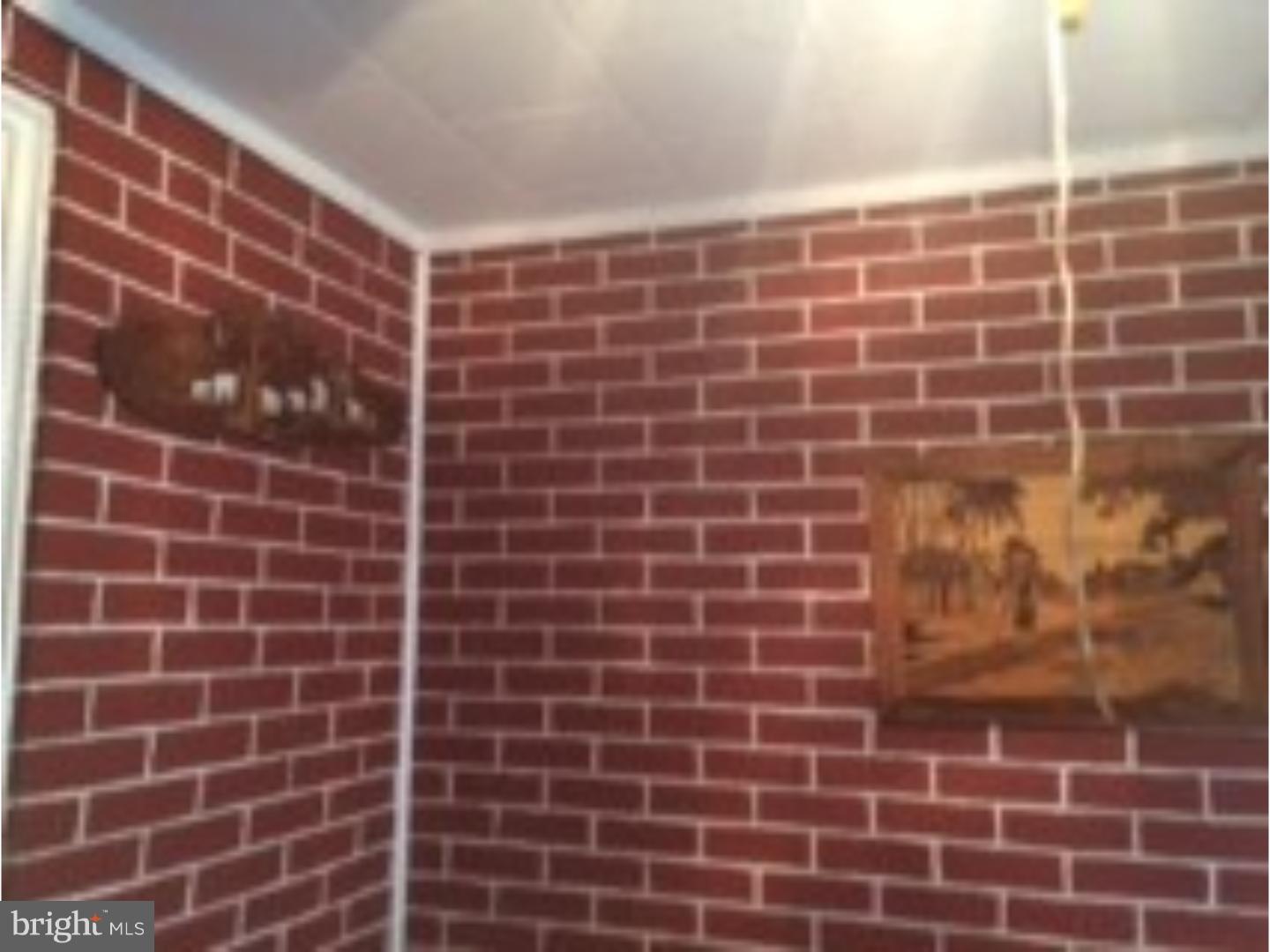 243 Rocklyn Road Upper Darby, PA 19082 - Photo 3 of 21