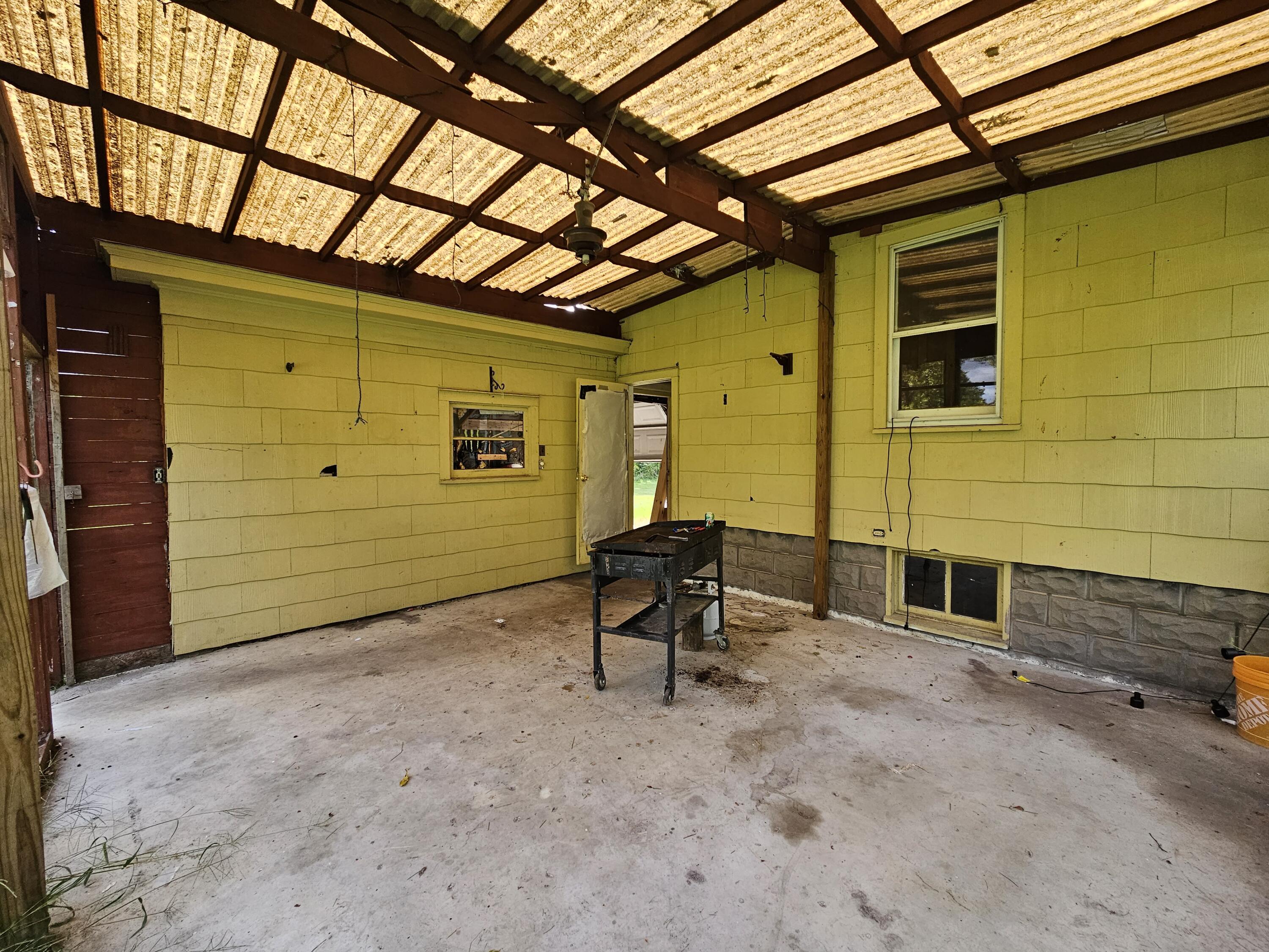 4900 North Branch Road Benton Harbor, MI 49022 - Photo 23 of 24 20230925_153708