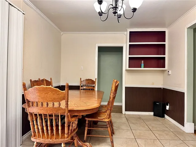 $215,000 | 2501 Wayside Drive, Bryan, TX 77802