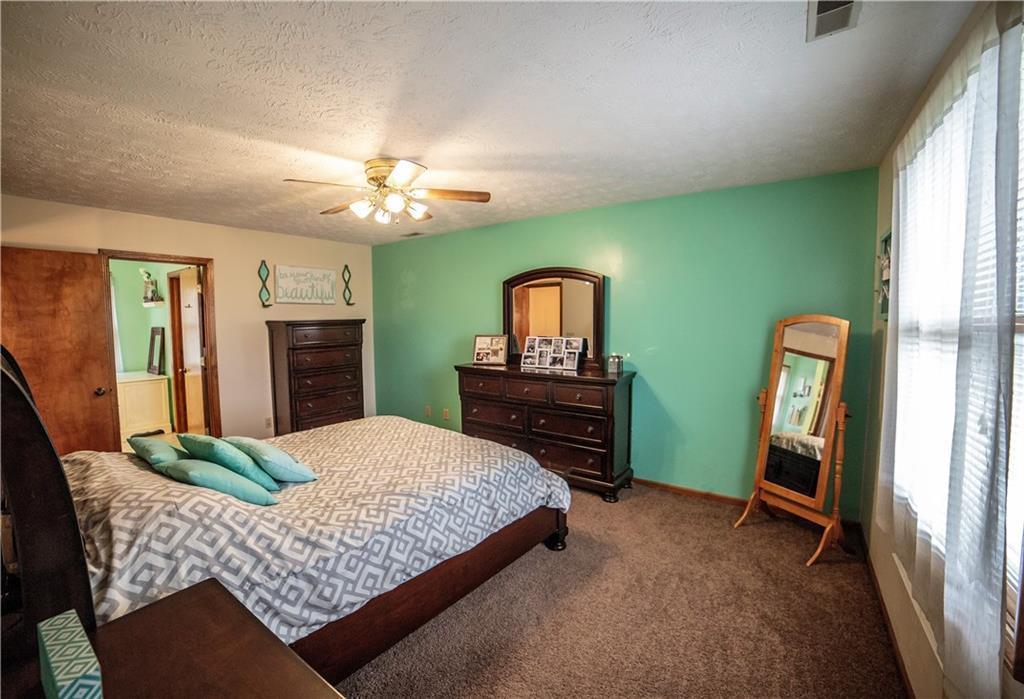 2453 Knobs End Court Springfield, OH 45502 - Photo 29 of 41