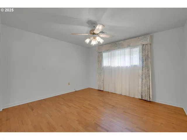 $310,000 | 47960 West 1st Street, Oakridge, OR 97463