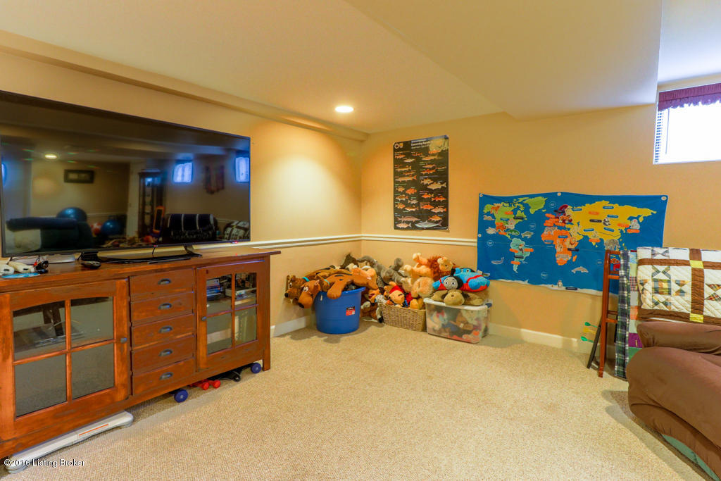4308 Wingate Road Louisville, KY 40207 - Photo 47 of 58 4208 Wingate Dr-47