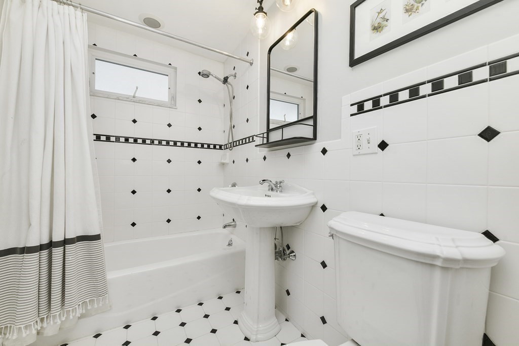 155 Hillside Road, Unit 2 Watertown, MA 02472 - Photo 10 of 20