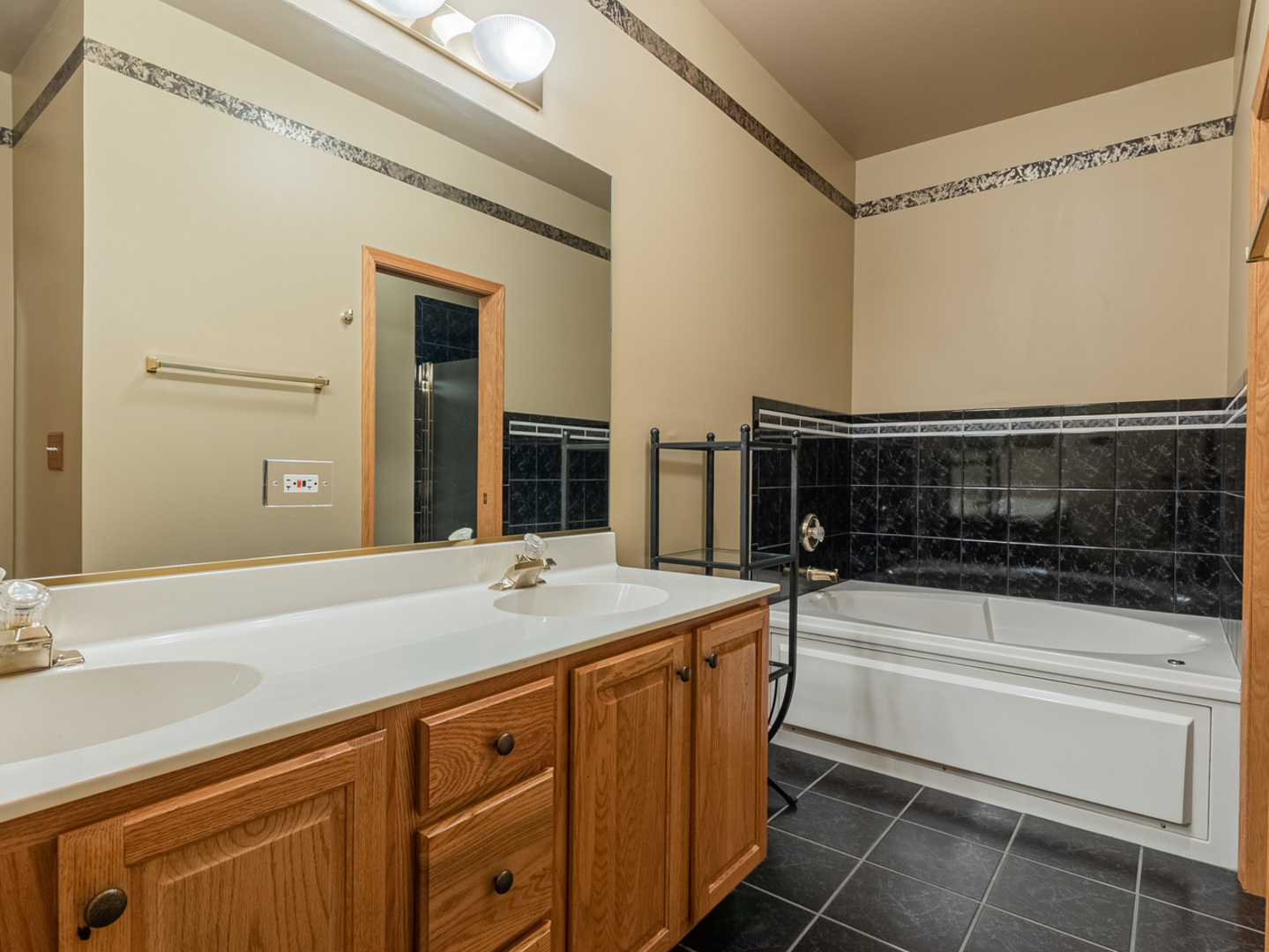 902 Pheasant Trail St. Charles, IL 60174 - Photo 20 of 31