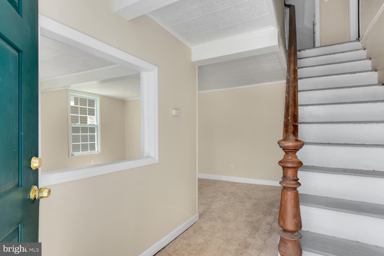 203 Central Avenue Ridgely, MD 21660 - Photo 7 of 34 ENTRANCE