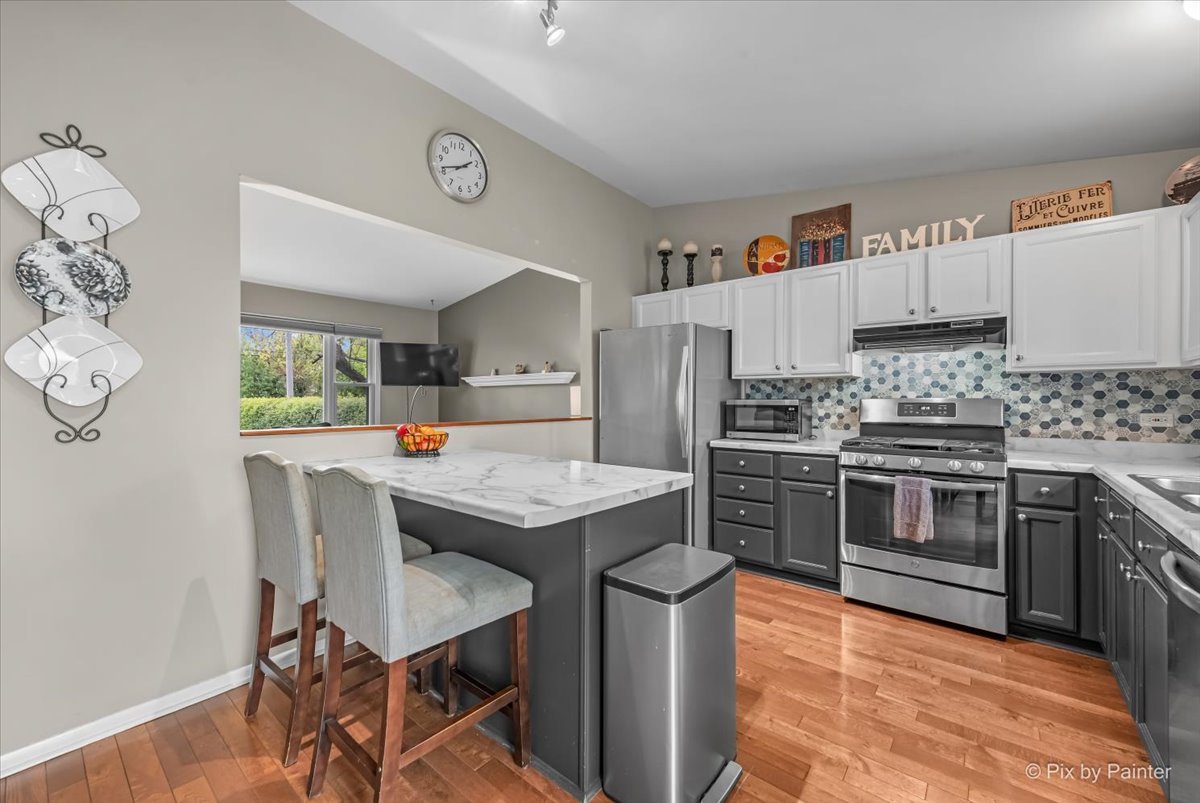 788 North Hainesville Road Round Lake, IL 60073 - Photo 7 of 26