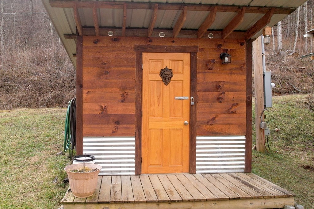 22355 Deep Woods Road Abingdon, VA 24211 - Photo 10 of 17 Gallery Image 10