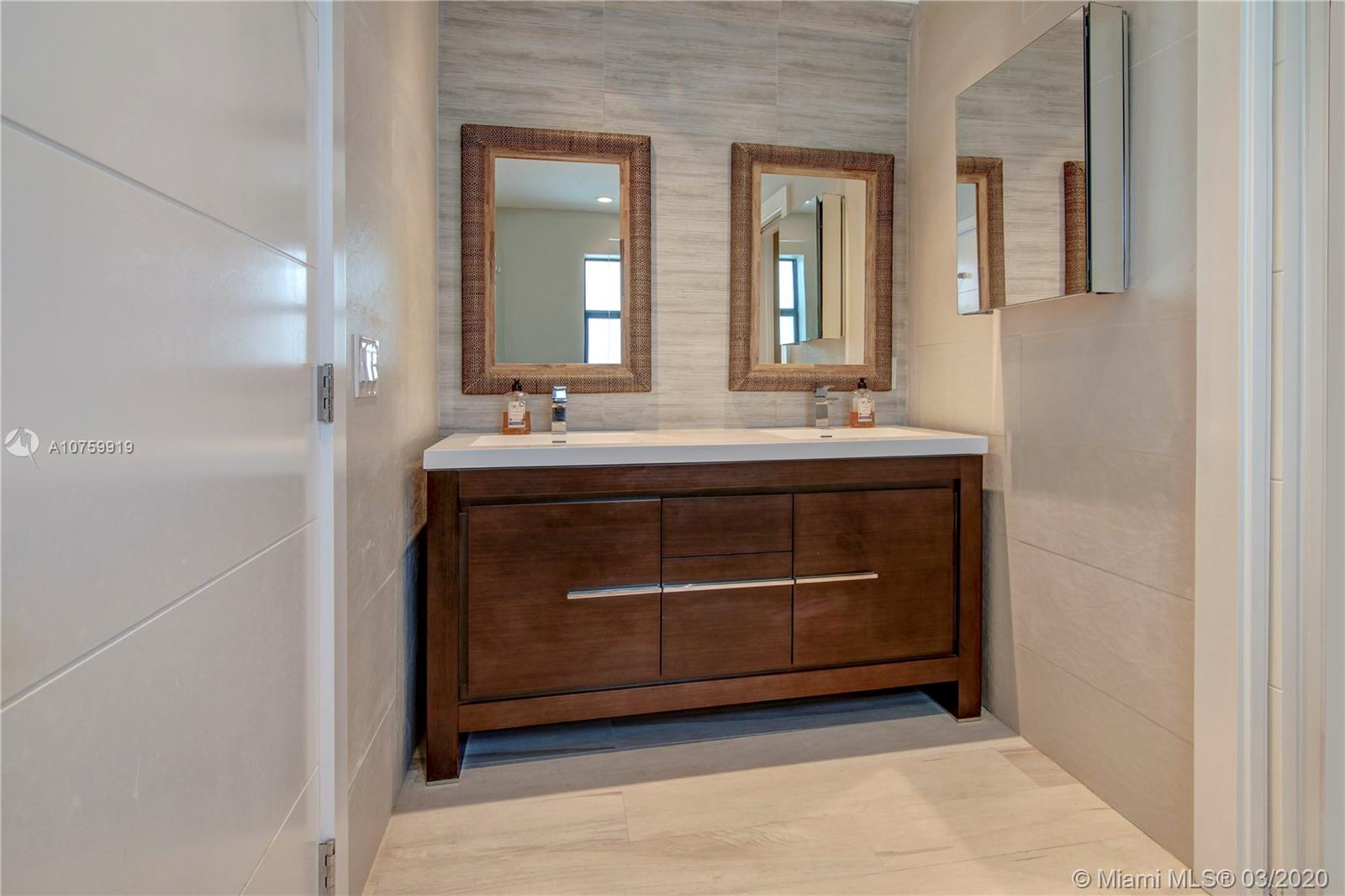 8834 Abbott Avenue Surfside, FL 33154 - Photo 18 of 34