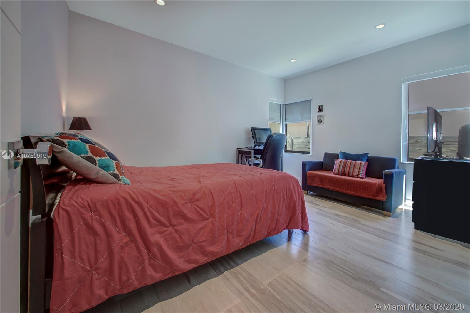 8834 Abbott Avenue Surfside, FL 33154 - Photo 19 of 34