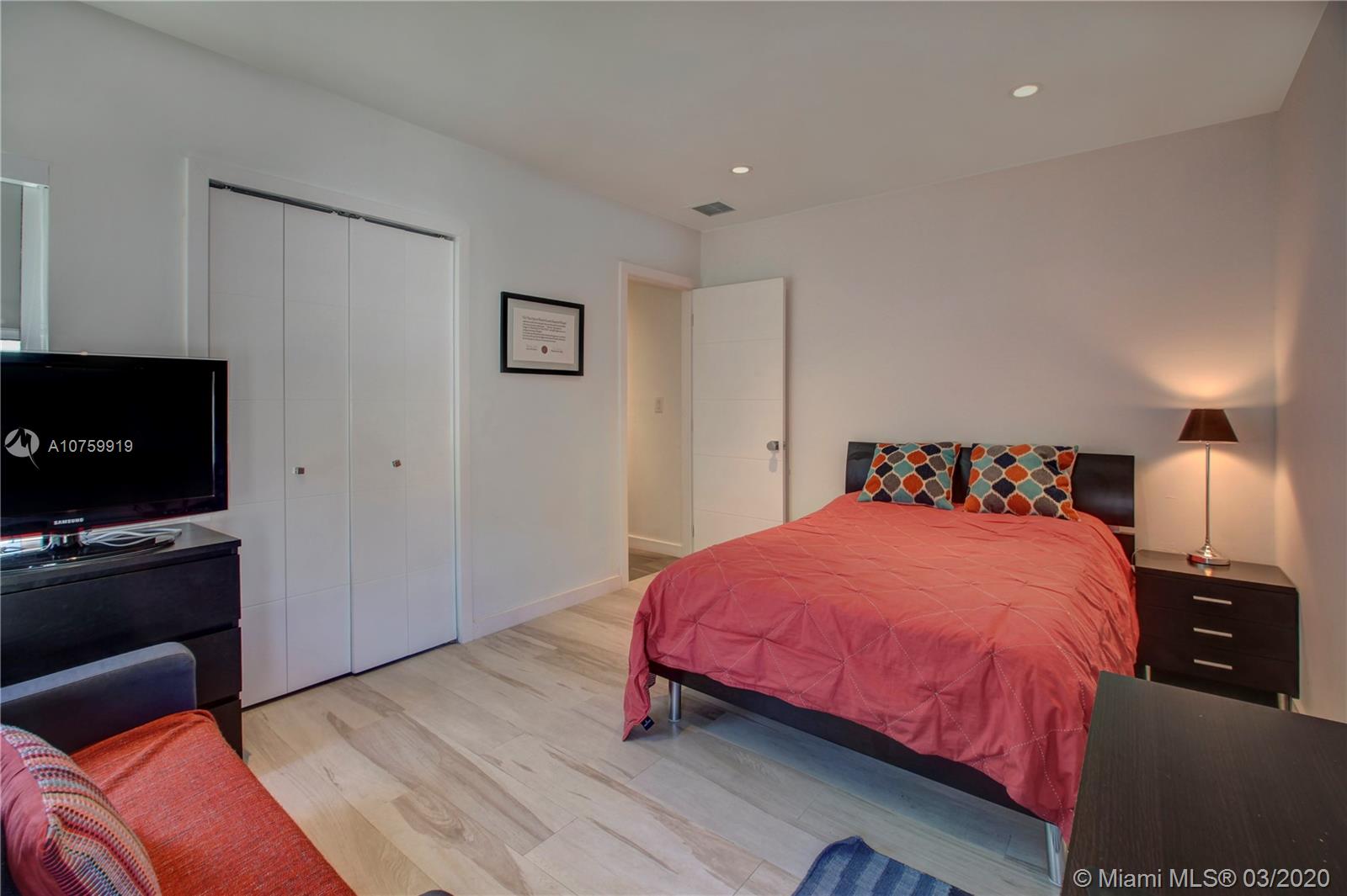 8834 Abbott Avenue Surfside, FL 33154 - Photo 20 of 34